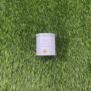 Friends Like You Make Everyday Special Tin Candle